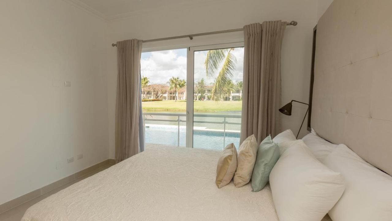 Сasa de vacaciones Cocotal Lake Village B102 - Golf Gated Community, Free Wi-fi