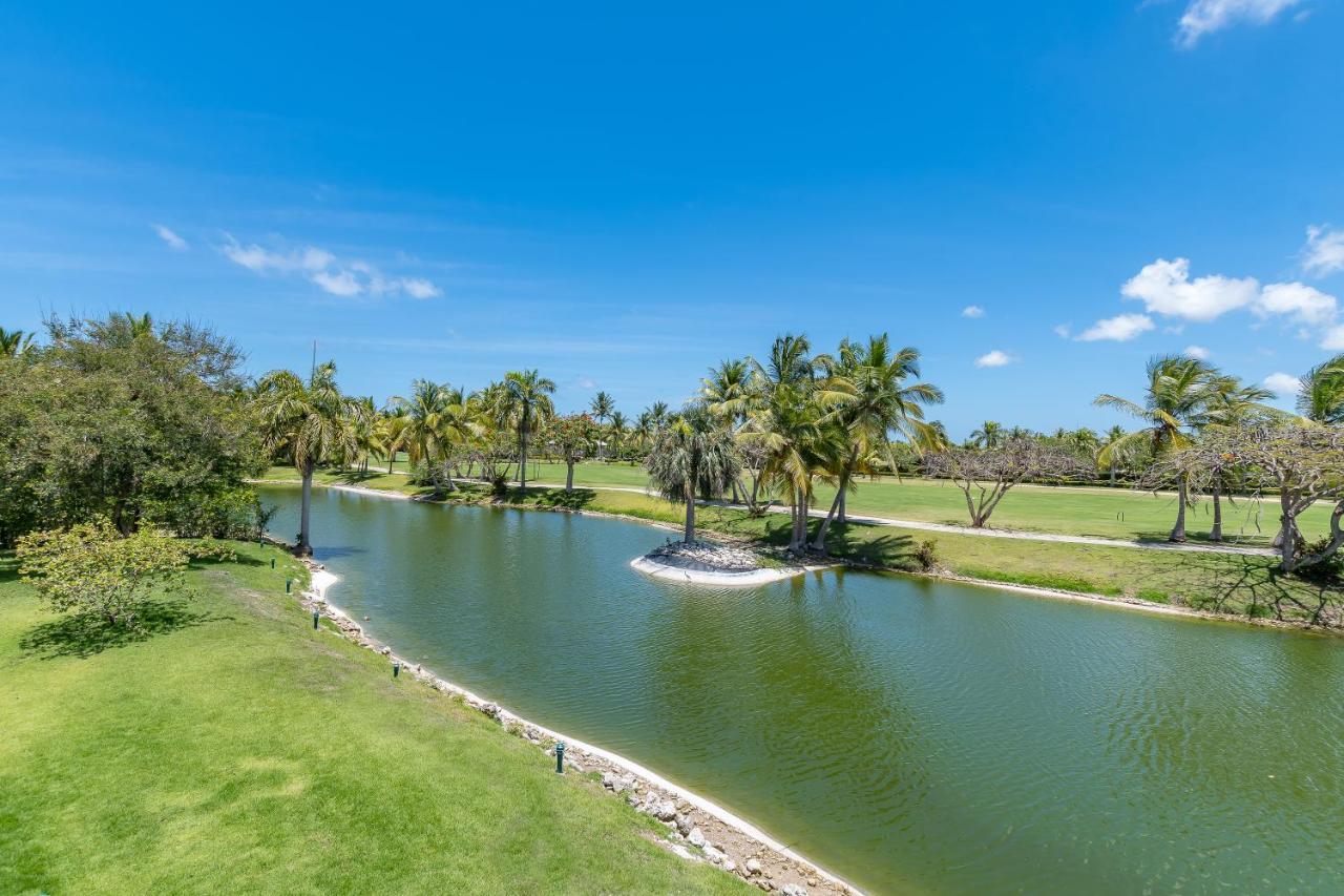 Villa Pool View With Jacuzzi & Chef At Cocotal Golf & Country Club Punta Cana