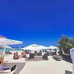 Ocean View Villa Bavaro Beach - Wifi, Bbq-Grill, Beach Access