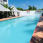 Sunny Confortable Apartment At The Caribe