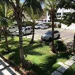 Sunny Confortable Apartment At The Caribe