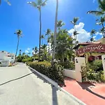 Ocean Front Condo - Playa Bavaro 8 Guests Bbq Wifi