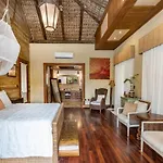 Caleton 5 Luxury Villa With Access To Eden Roc Beach
