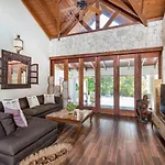Cocotal Mansion Chef Butler Maids 2 Pools Jacuzzi Gym