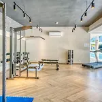 Beauty Apartment From Steps To The Beach F42