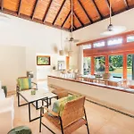 Spacious House At Green Village With Picuzzi Cb