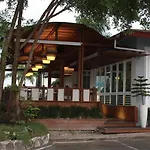 Sunset Beach Villa