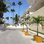 Luxury Villa in Bávaro Just on the Beach