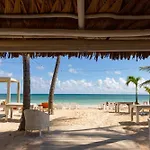 Beach Garden ground floor condo, D1