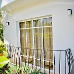 Punta Cana - Apartment - Sleeps 4 - Pool - Hot Tub