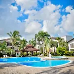 Punta Cana - Apartment - Sleeps 4 - Pool - Hot Tub