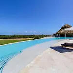 Golden Bear Lodge, Cap Cana