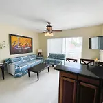 Oceanfront & Garden View Villas Hotel Wifi Bbq Parking Los Corales Beach Club & Spa