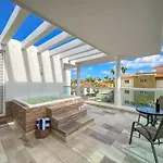Gorgeous 1 Bedroom Ph Apartment W Jacuzzi