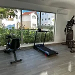 Palms B104 - 2-Br App Mit Pool-Blick & Shuttle