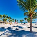Globalstay Cocotal Condo In Punta Cana