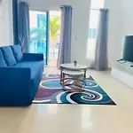Cozy Condo 290M Distance From The Beach