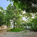 Villa Completamente Privada Con Piscina, Jacuzzi Y Gran Patio