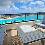 The Beach Spacious 2 Bedroom 2 Bath Apartment On Top Floor With Stunning Views