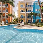 King Size Bed With Pool - Beachside 2 Bedroom Condo
