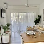 Apartamento Pool Garden El Cortecito