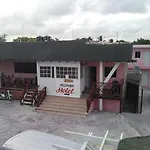 Hotel Plaza Jireh