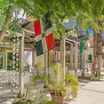 Estrella Del Mar B3