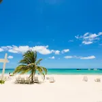 Beach Residency B2 - Walk To The Beach/Grocery/Dining Free Wifi
