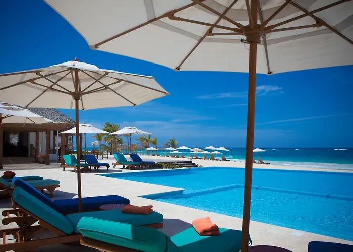 Cana Rock Condos Punta Cana&Beach Club