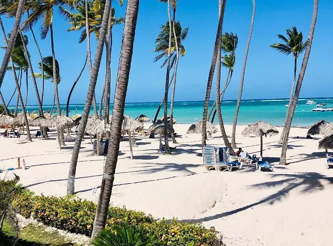 Los Corales Beautiful Beach Villas And Spa