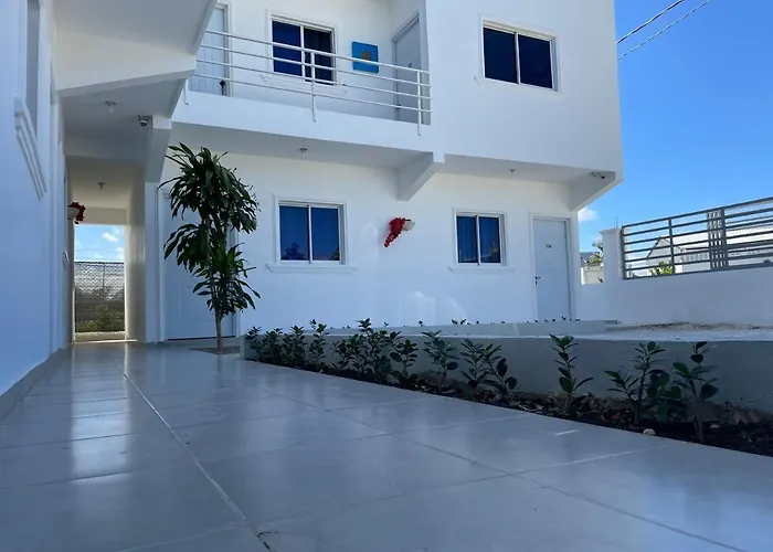 Blue Nightaparta Hotel