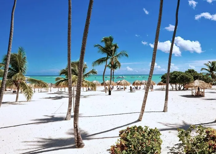 Fully Renovated Beachfront 1Br Condo In The Gated Stanza Mare Community With A Private Beach, Pool, Onsite Restaurant And Modern Amenities Such As Refrigerator, Dishwasher, Filtered Water, Microwave, Bbq, Washer Dryer, Bamboo Linens, Free Wi-Fi
