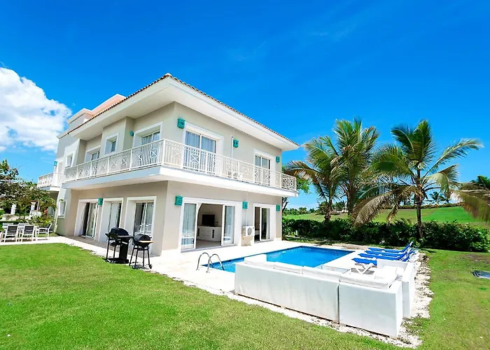 Private Iberosta Villa Fortuna - 4Bdr, Pool & Private Beach