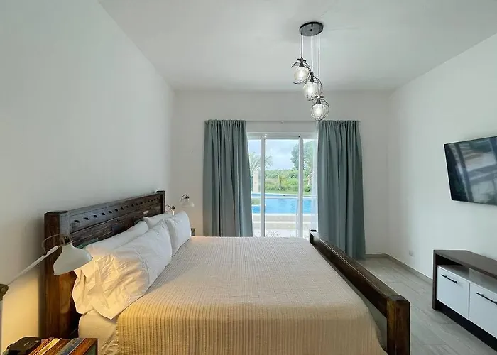 Apartamento De 2 Dormitorios En Hard Rock Golf