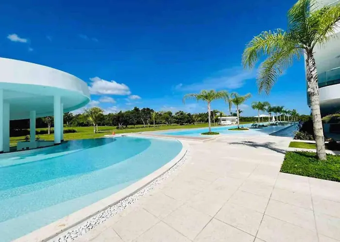 Beach, Golf, Casino,Jacuzzi & Pool Penthouse In Hard Rock, Punta Cana Area, Cana Rock Star