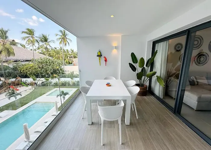 Tropical G Suite