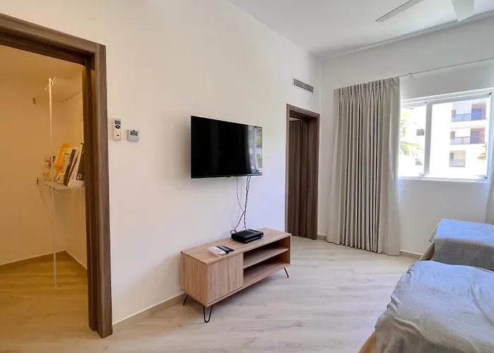 Beach Front 3Bdr Playa Coral