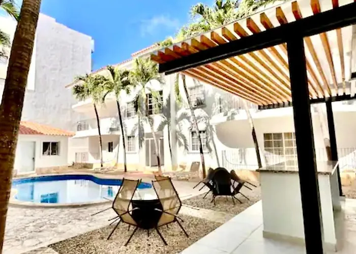 Central In Punta Cana Beach Life Rd