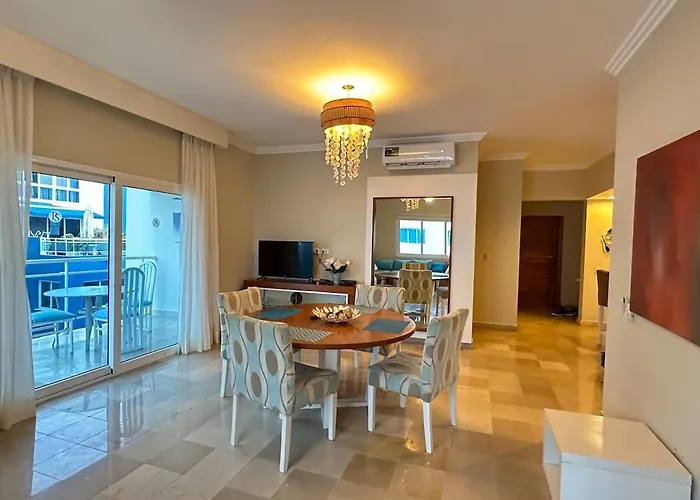 Beautiful Apartment On The Beach