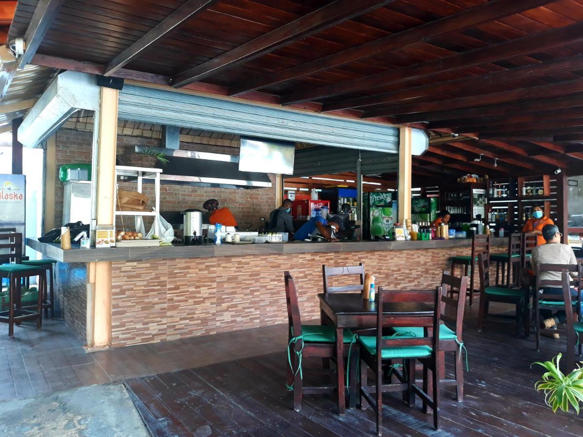 Brand New Cozy In Los Corales Apartamento *
