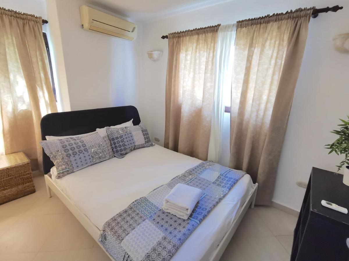Increíble Casa Con Terraza Con Vistas Al Mar En Primera Línea De Playa Cocina Wifi Bbq Tv Toallas Playa Villa *