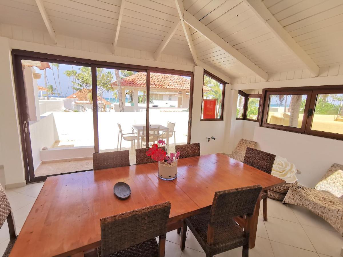 Increíble Casa Con Terraza Con Vistas Al Mar En Primera Línea De Playa Cocina Wifi Bbq Tv Toallas Playa Villa