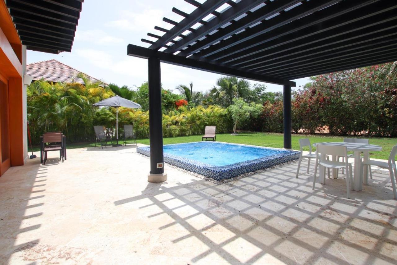 Cap Cana Fantastico Bungalow Con Piscina Y Jacuzzi Gv3110 Punta Cana
