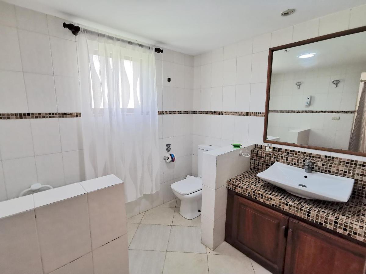 Villa Beach Holiday Los Corales Bavaro - 9 Guests Wifi Bbq-grill Pickup Punta Cana