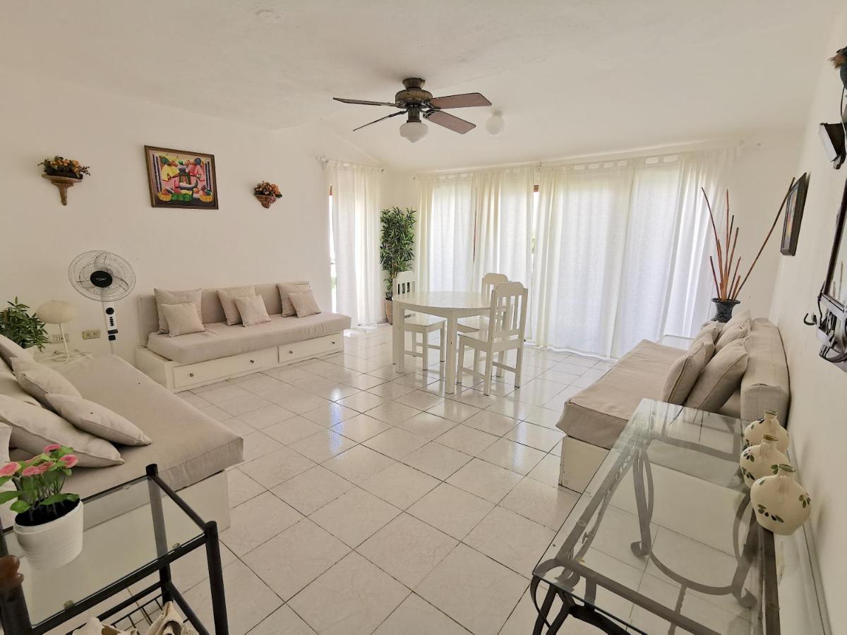 Villa Beach Holiday Los Corales Bavaro - 9 Guests Wifi Bbq-grill Pickup Punta Cana