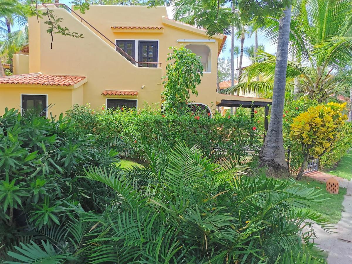 Beach Holiday Los Corales Bavaro - 9 Guests Wifi Bbq-grill Pickup Villa *