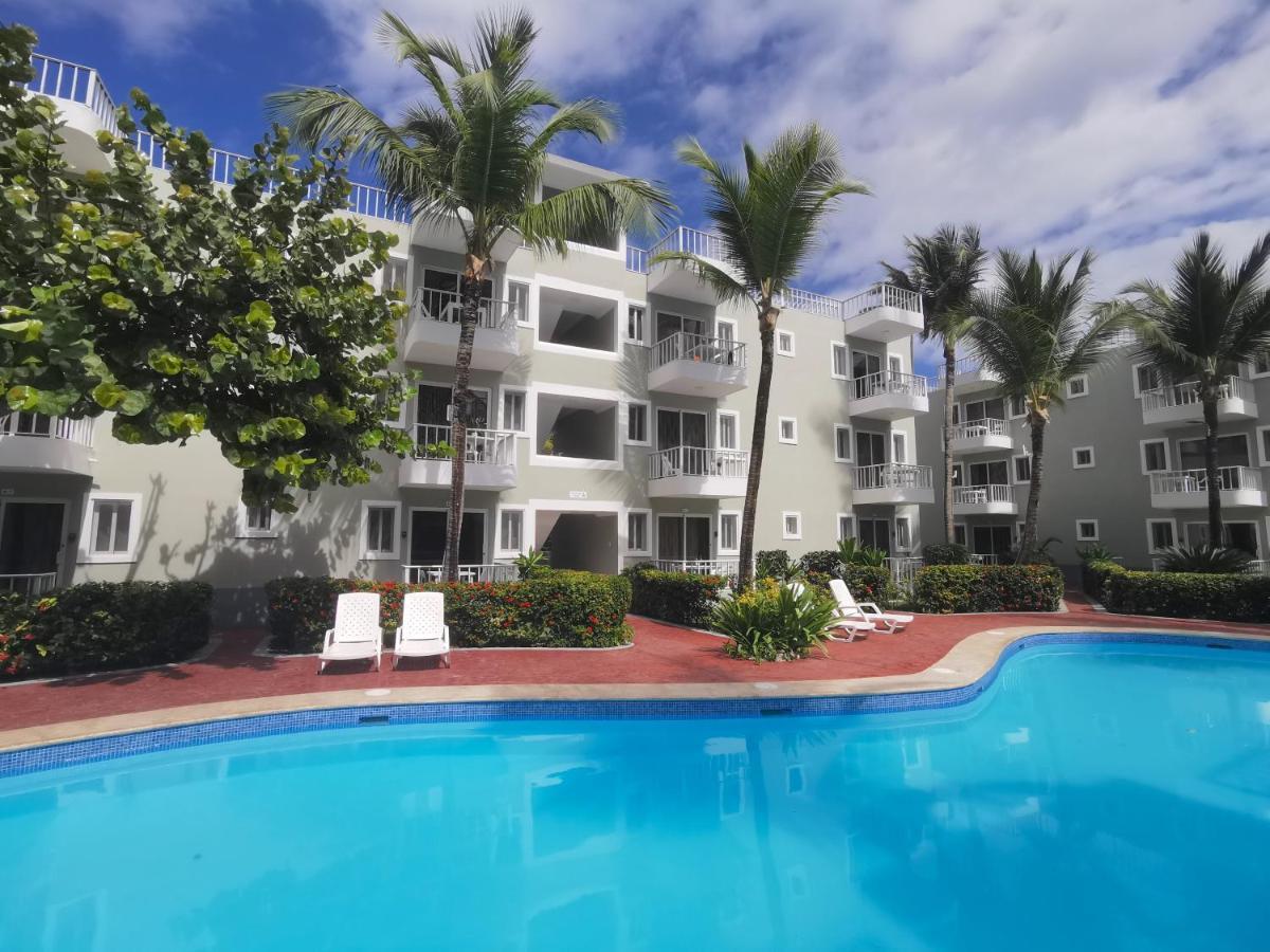 Apartahotel Rooftop Pool Ducassi Suites - Playa Bavaro - Free Wifi & Parking - Best Location 5*