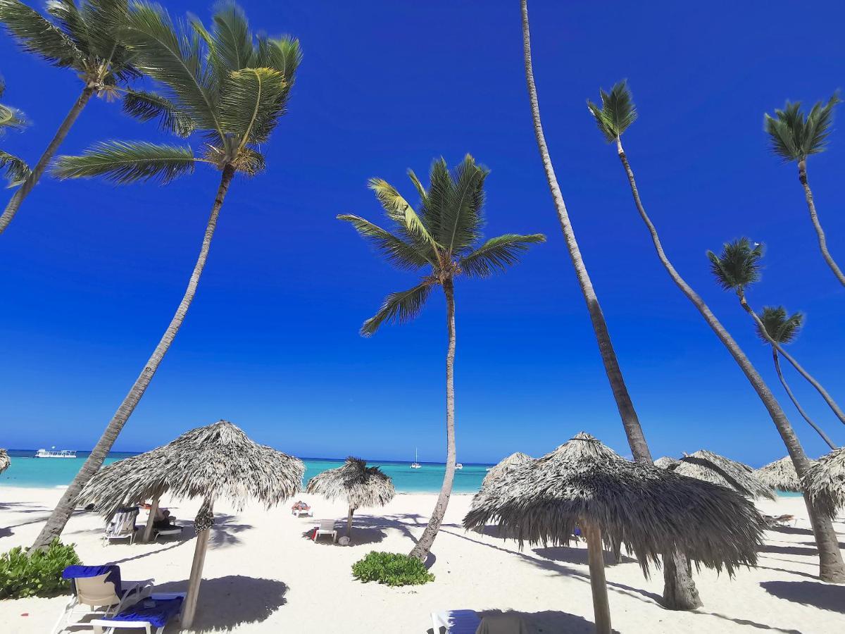 Pool View 6 People Wifi Pickup Beach Club & Hotel