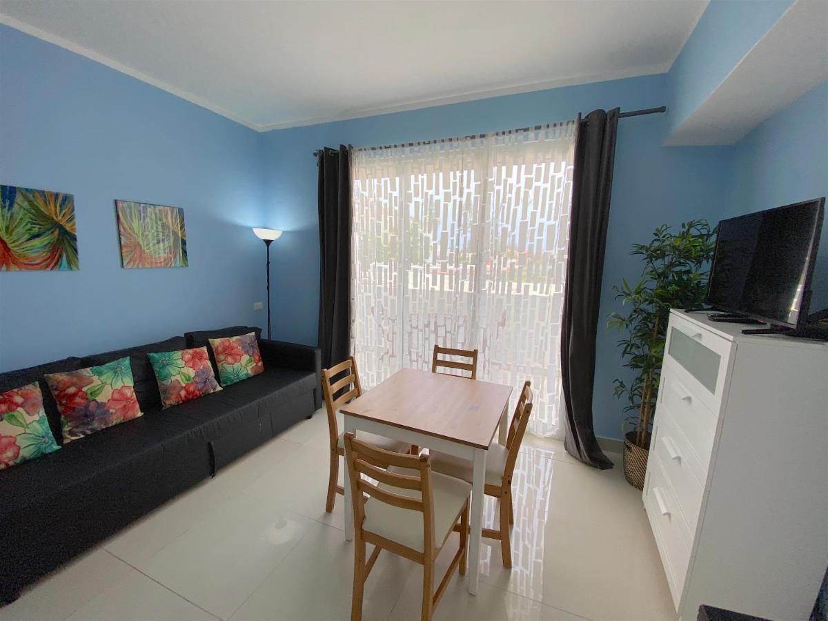 Truecost Deluxe Suites - Playa Bavaro - Free Wifi - Free Beach Club  5*