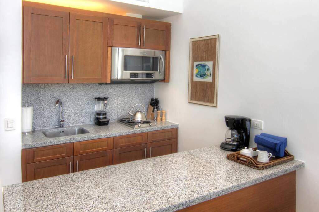 Beachfront Paradise Luxury Penthouse Apartamento Punta Cana